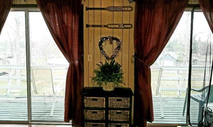 Alexandria Bay Cabaña | Alquiler de cabañas en las Mil Islas, Alexandria Bay, NY con muelle