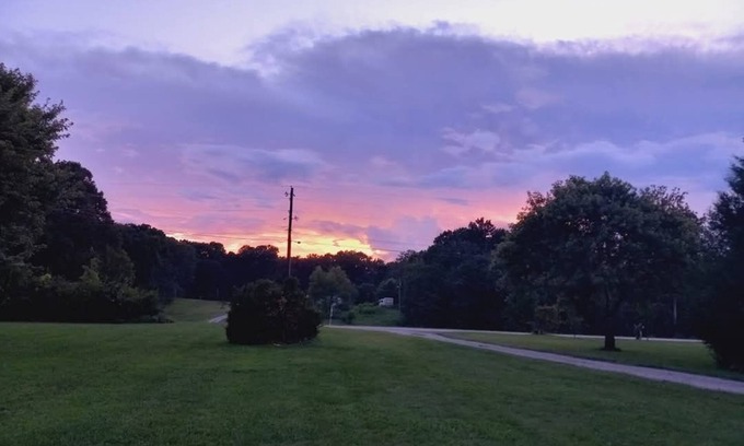 Jackson Apartamento | Country Cozy apartment cabin 3 minutes from Jackson baseball fields