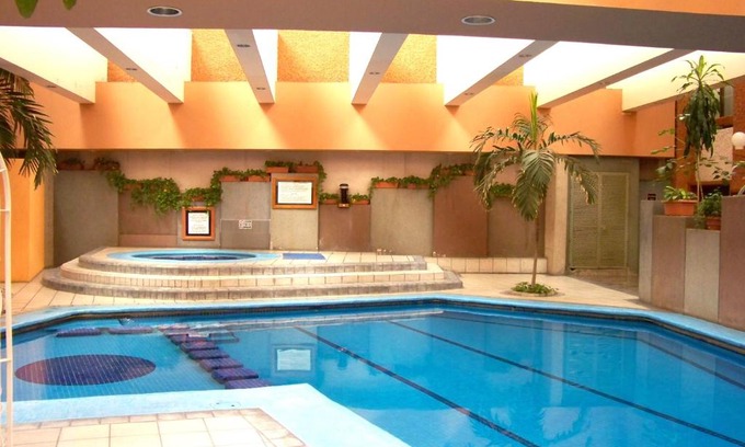 Zapopan Hotel | Country Plaza