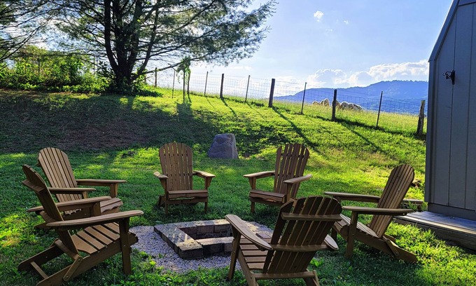 Clyde Casa | Countryside Mountain house with awesome views