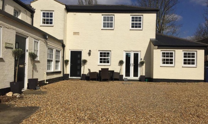 St Neots Casa | Courtyard Cottage - Great Paxton