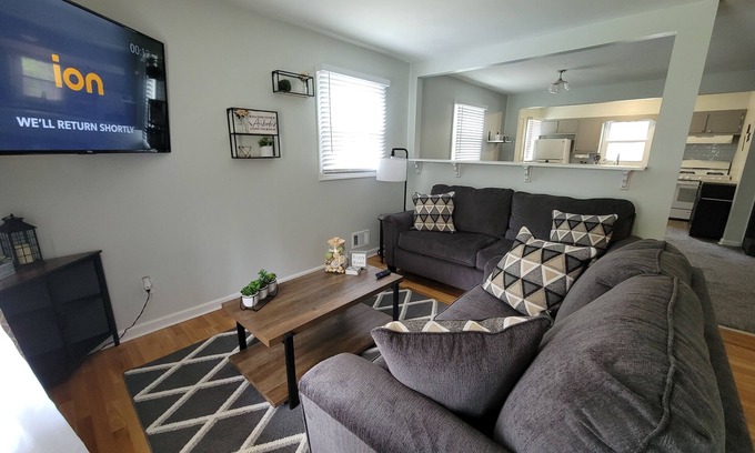 Newnan Casa | Cozy 3-bedroom home in lovely Newnan with King Suite