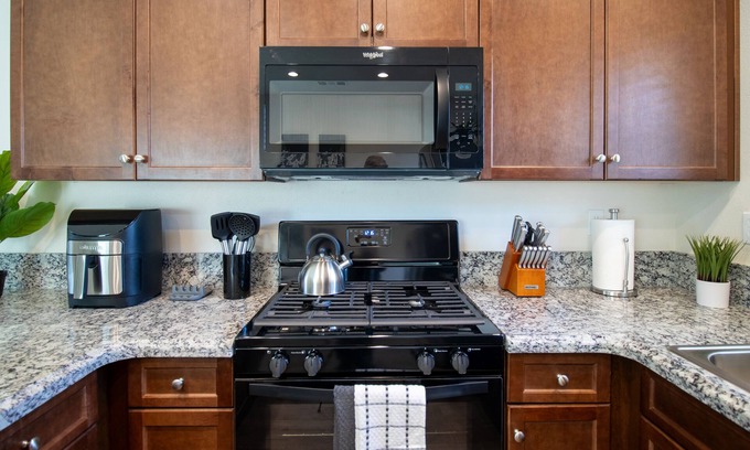Porterville Casa | Cozy 3 bedroom Villa W/Spa