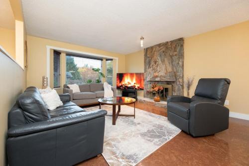 Coquitlam Casa | Cozy 3BR Family Home near City Centre & SkyTrain