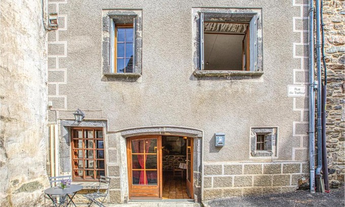 Saint-Chely-d'Aubrac Apartamento | Cozy Apartment In Saint-Chely-D'aubrac