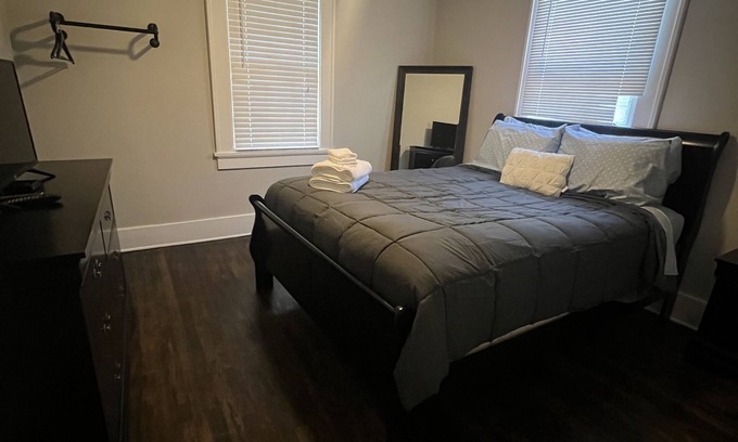 Augusta Cabaña | Cozy Augusta Two Bedroom Cottage