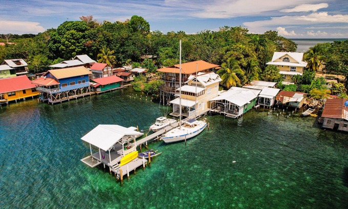 Bocas del Toro Cabina | Cozy Cabana Studio with great views over the Caribbean waters!