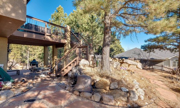Southwest Colorado Springs Apartamento | Cozy Colorado Springs Vacation Rental w/ Patio!