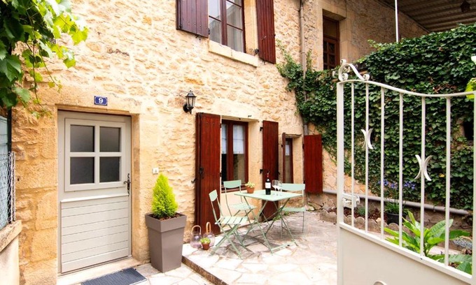 Sarlat-la-Caneda Historic Center Casa | Cozy cottage with garden in Sarlat medieval centre