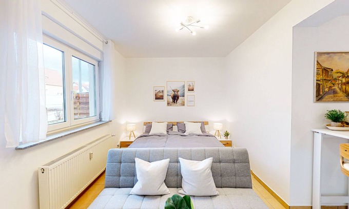 Neustadt-Hambach Apartamento | Cozy Studio apartment 1,3km walk from Hambach castle and 0,2km to the centre