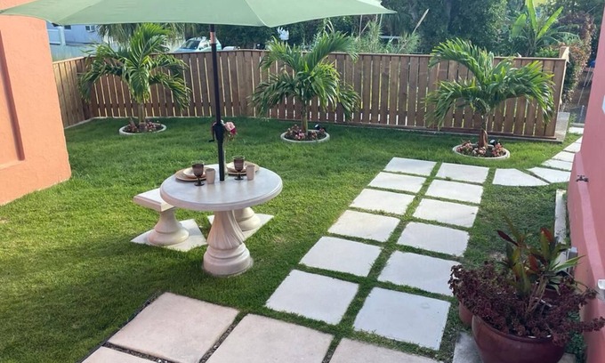 Hamilton Parish Cabaña | Cozy Gombey Cottage