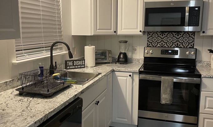 Hickory Casa | Cozy Hickory House