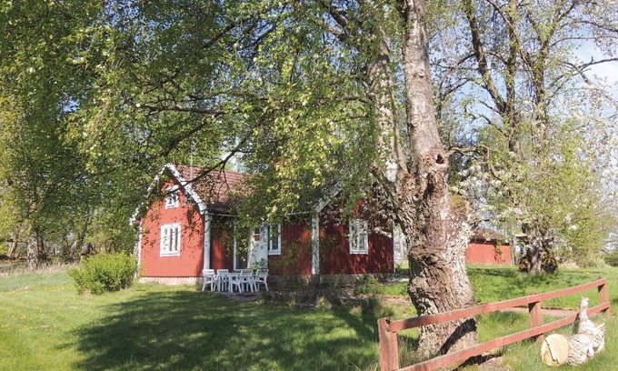 Virestad Casa | Acogedora casa en älmhult con cocina