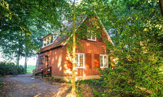 Suderbusch Casa | Acogedora casa en Wingst con sauna