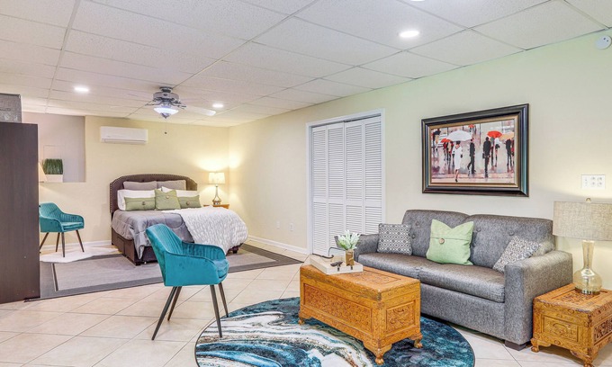 Fayetteville Apartamento | Cozy Jonesboro Studio w/ Patio ~ 22 Mi to Atlanta!