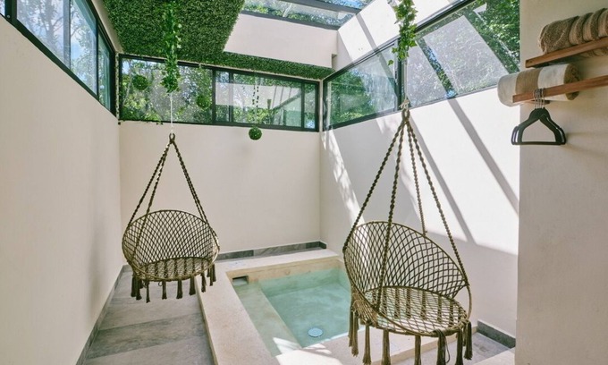 Cozumel Cabina | Cozy Jungle Retreat, Private Indoor Pool, Breakfast, 5 mins to the Beach