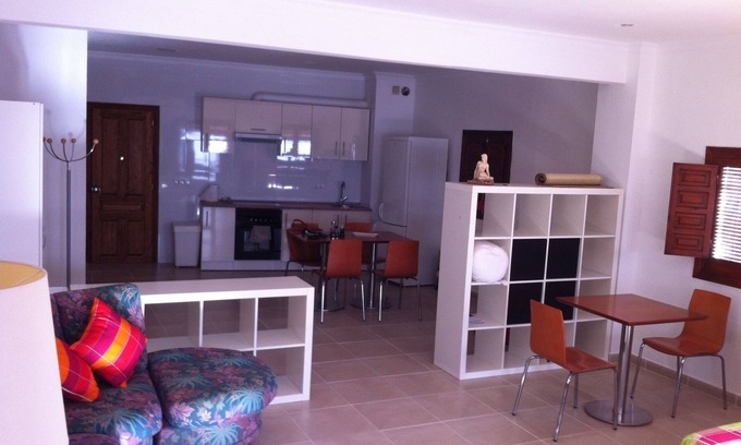 Finana Apartamento | ACOGEDOR LOFT-APARTAMENTO FRENTE A SIERRA NEVADA
