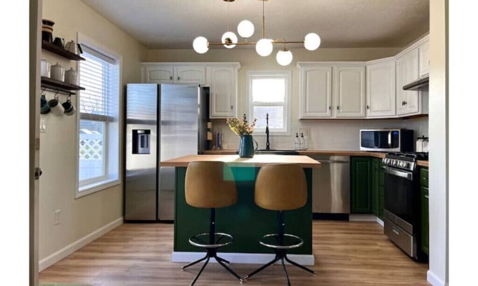 Dayton Casa | Cozy, Modern 3-Bedroom Close to Downtown