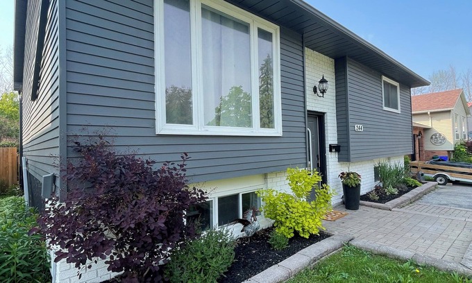 Orillia Casa | Cozy, Modern Home Close to Public Beach and Downtown Orillia