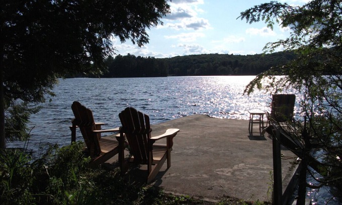Minden Hills Cabaña | acogedora casa de campo de moda en el corazón de las hermosas tierras altas de Haliburton