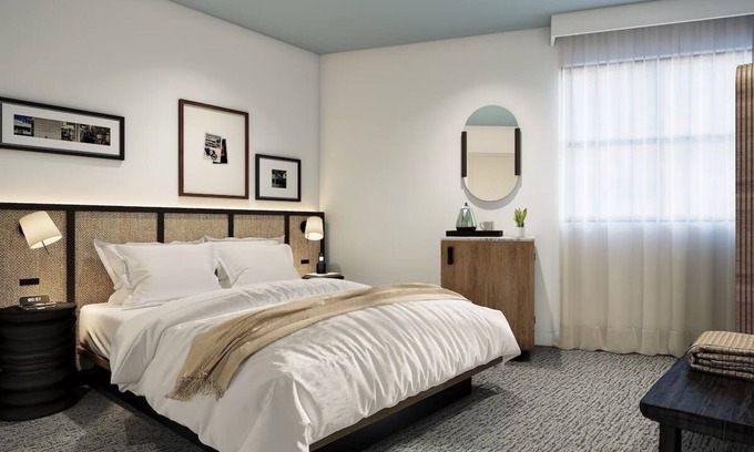 Waikiki Hotel | Cozy Queen Room, Ideal Waikiki Stay - Romer House, Near Beaches