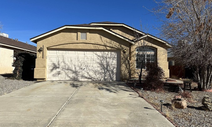 Ranchito Casa | Cozy Rio Rancho home with easy access to Santa Fe, Albuquerque, or Jemez Springs