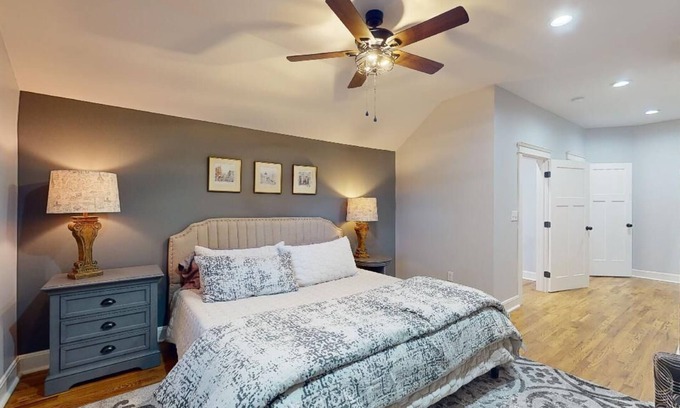 Thompson's Station Cabaña | Cozy Stone Cottage Nestled Between Springhill and Franklin TN