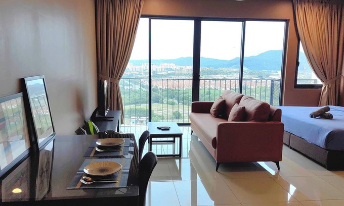 Shah Alam Apartamento | Cozy Studio in Shah Alam With Mountain View