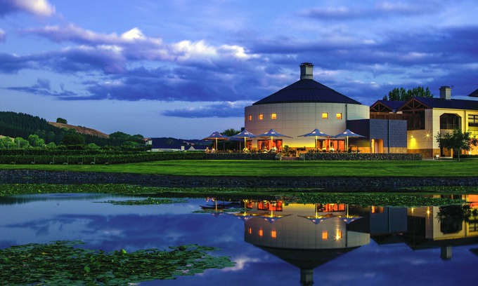 Tuki Tuki Cabina | Craggy Range Luxury Vineyard Retreat