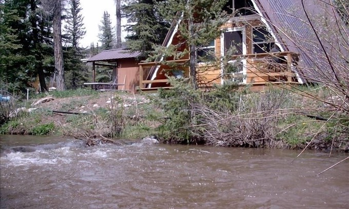 Bayfield Cabina | Creekside A-Frame Un acre de tierra