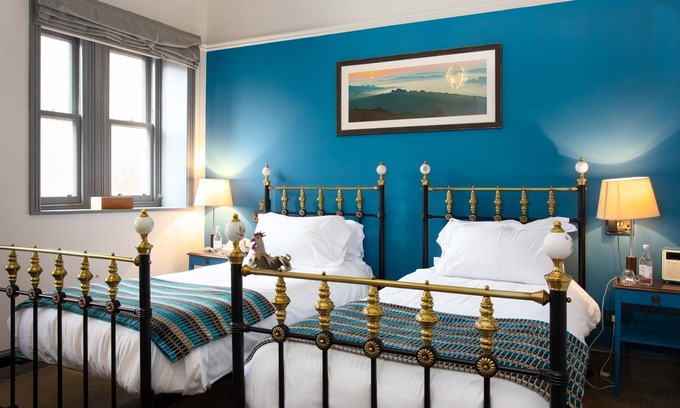 Blandford Saint Mary Hotel | Crown Hotel