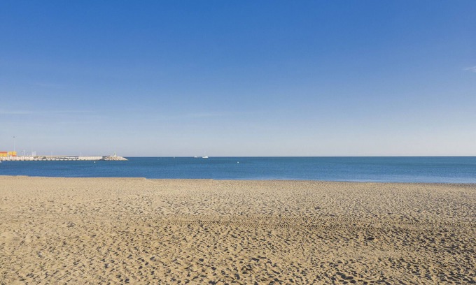 Parque Ayala Apartamento | Cubo's Evy Malaga Apartment / urbano / wifi gratis / aire acondicionado