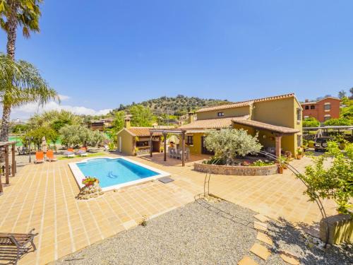 Coin Villa | Cubo's Villa El Sauce de Coin