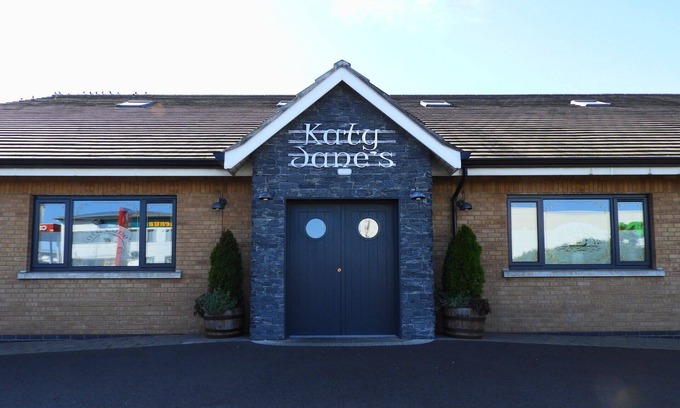 Larne Hotel | Curran Court Hotel