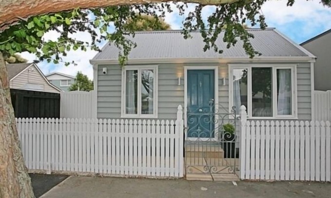 Christchurch City Centre Cabaña | Linda casa de campo restaurada de 1860