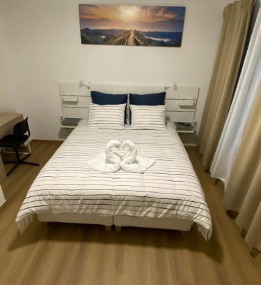 Belhez Apartamento | D-011 Bel appart calme climatisé parking privé gratuit sur demande