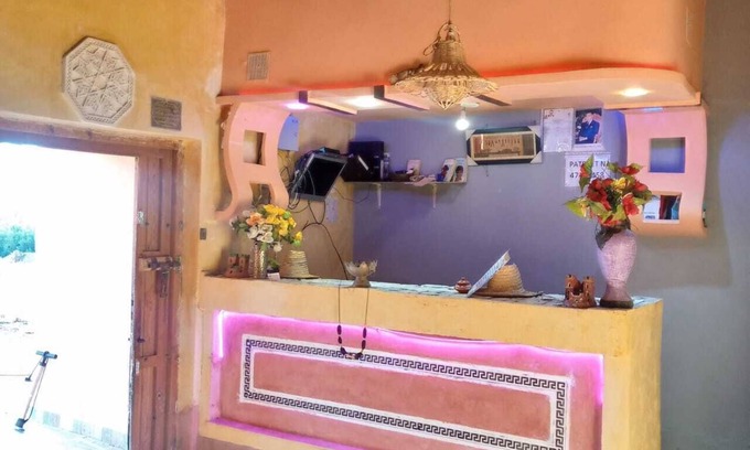 Tamedakhte Casa | Dar adiafa dar asalam