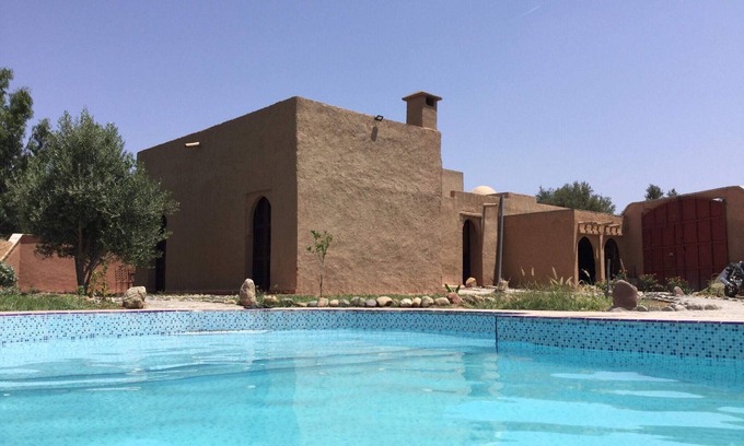 Issen Casa | Dar Hugo - Riad en el campo