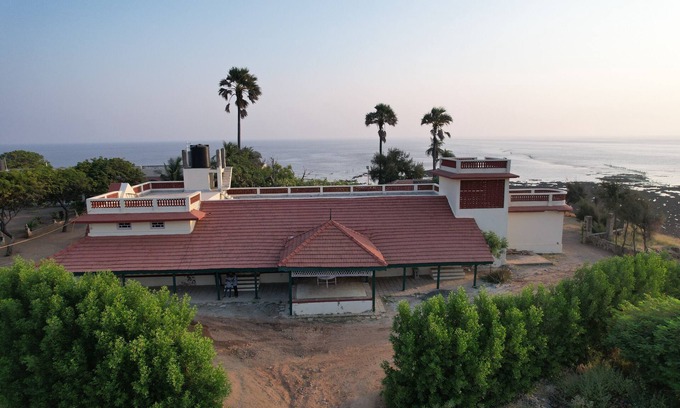 Talaja Hotel | Dariya mahal Gopnath