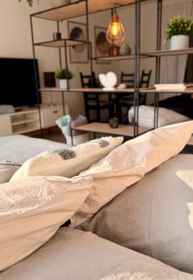 Pforzheim Apartamento | 'Das kleine Feine' - Ruhige, helle Ferienwohnung mit Parkplatz und Balkon