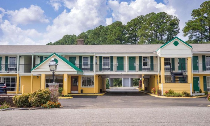 Lincolnton Hotel | Days Inn by Wyndham Lincolnton