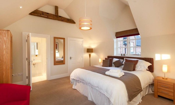 Castle Donington Hotel | DBS Serviced Apartments - The Delven