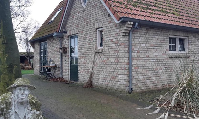 Elim Cama Y Desayuno | De Waterjuffer