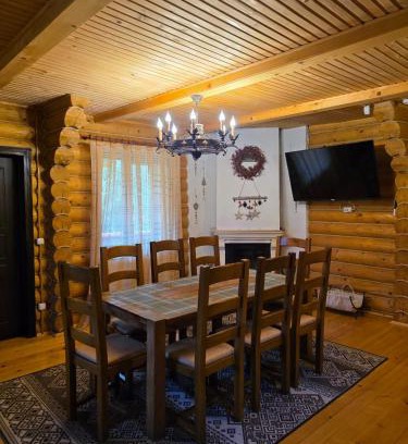 Vyzhnytsya Villa | Deep Forest 1