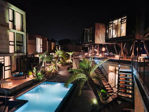 Yuchi Cabina | Deer Chaser Hotel
