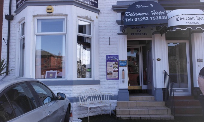 Blackpool Town Center Hotel | Delamere Hotel