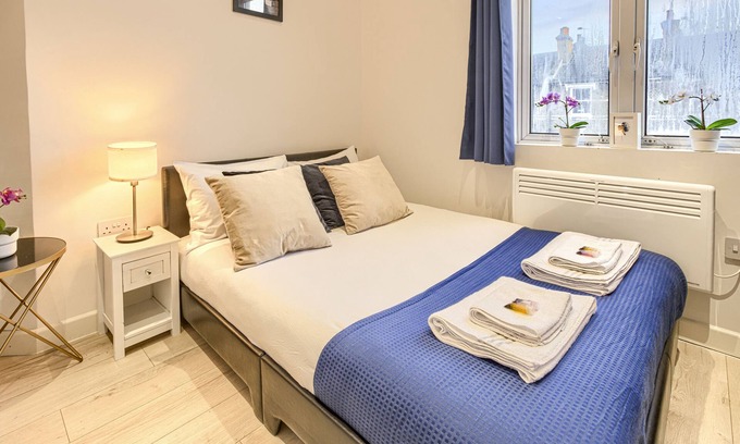 Highbury West Apartamento | Estudio-De Lujo-Baño en la habitacion-Vista a la Calle-7