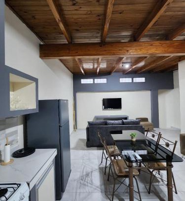 Maipú Apartamento | Departamento centro Maipú Mza, sobre ruta del vino, equipado para 4 personas