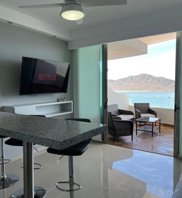 Zona Dorada Apartamento | Departamento en Tramonto Resort con vista al mar