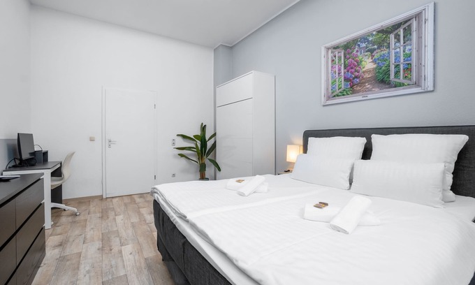 Ruhrort Apartamento | Design loft, fully equipped, terrace, 2 min Duisburg central station